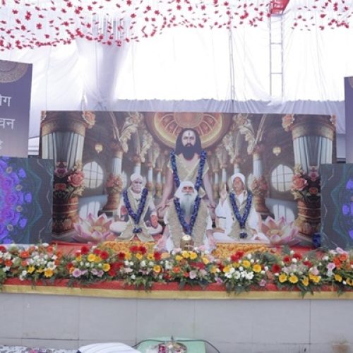 108 कुंड योग महायज्ञ एवं 106वां शुभ जन्मोत्सव दिव्य भक्ति भाव के साथ सम्पन्न