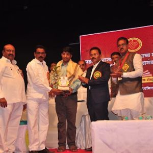 Shri Sandipani Academy Director, Dr. Balraju Karri, Revolutionizes Education with a Transformative Approach